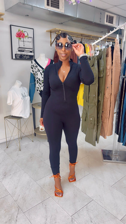 Getting To The Bag Jumpsuit(Black)